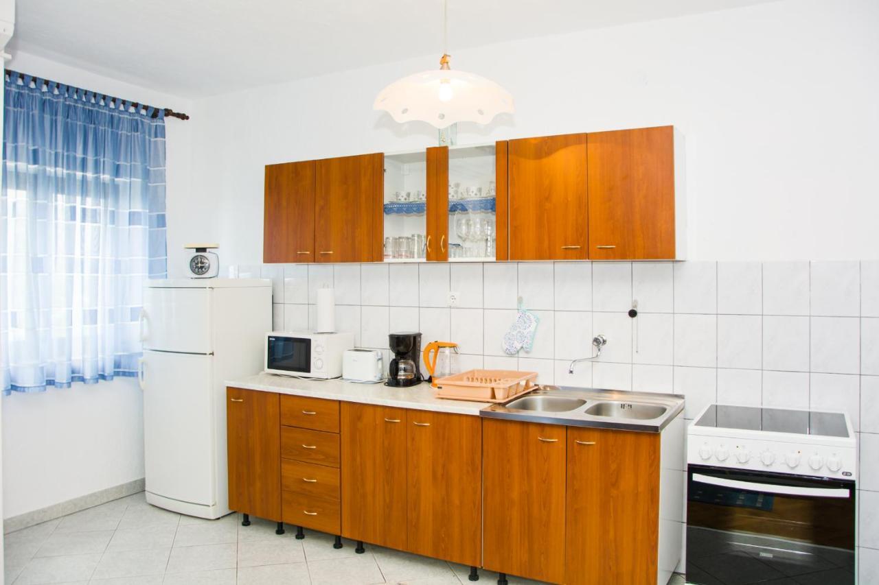Apartman Gromila Сень Екстер'єр фото
